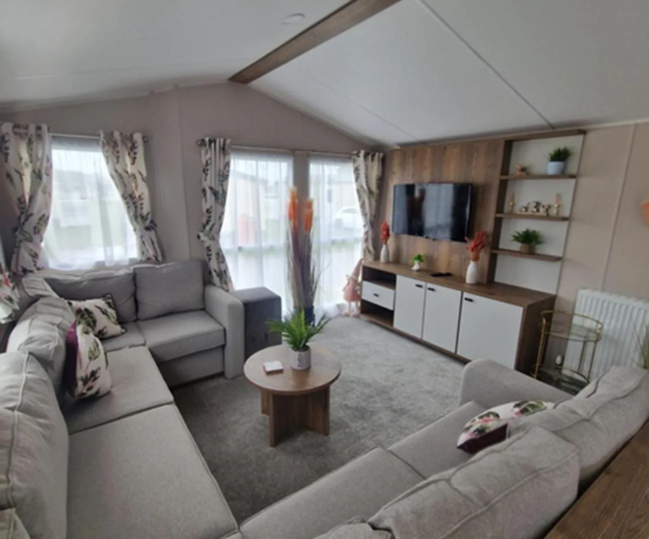Holiday home Amc Flamingo Land Caravan, Motorhome & Campervan Hire Kirby Misperton