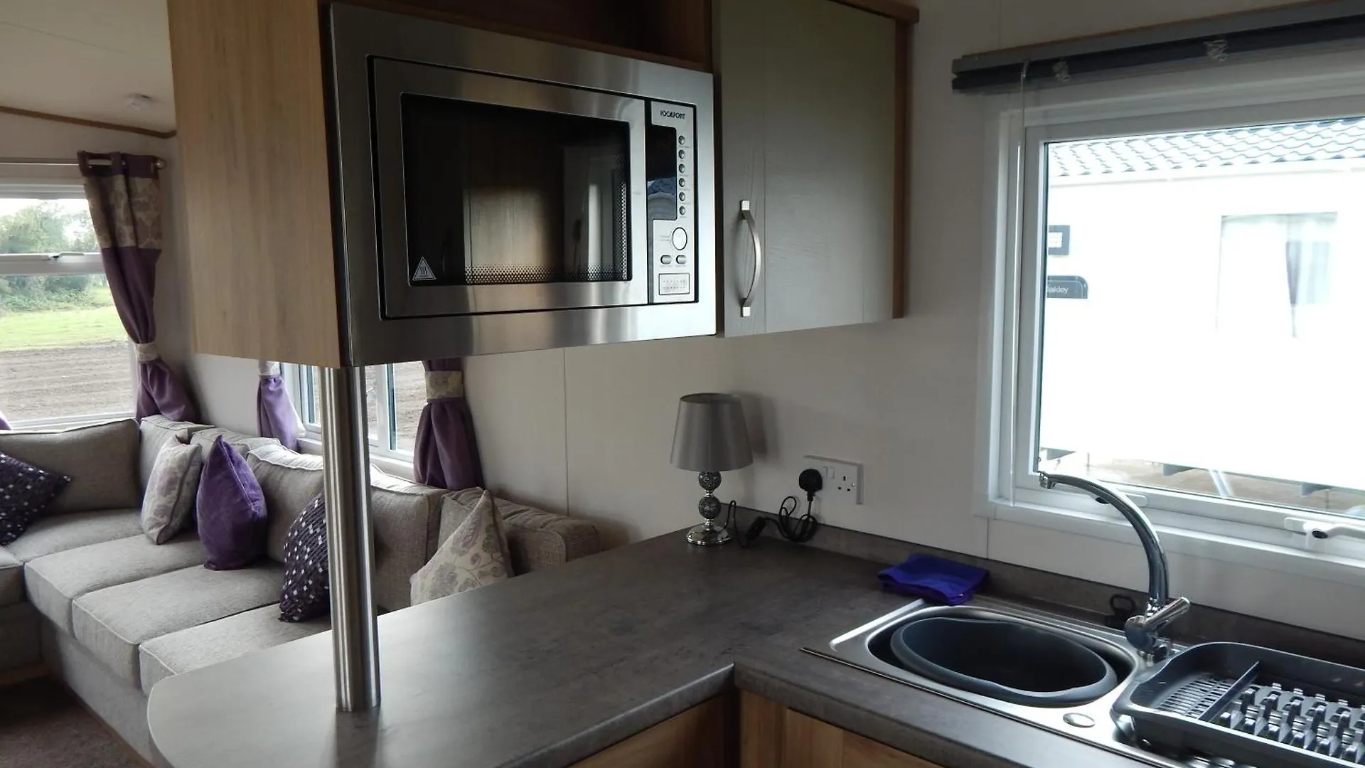 Amc Flamingo Land Caravan, Motorhome & Campervan Hire Kirby Misperton 0*,  United Kingdom
